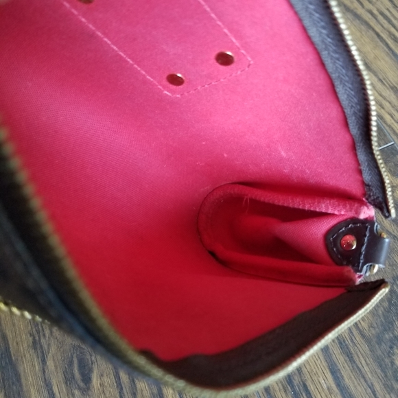 Louis Vuitton Eva - Picture 7 of 10